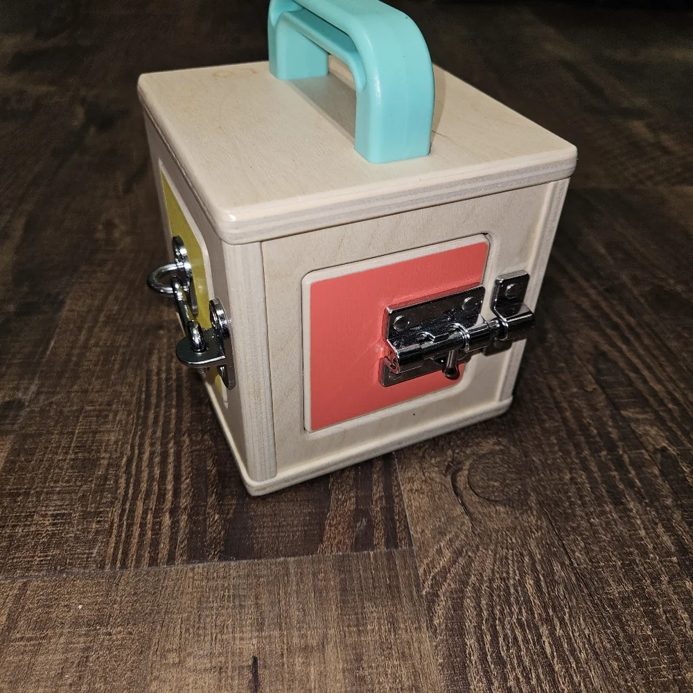 Lovevery Montessori Wooden Lock Box